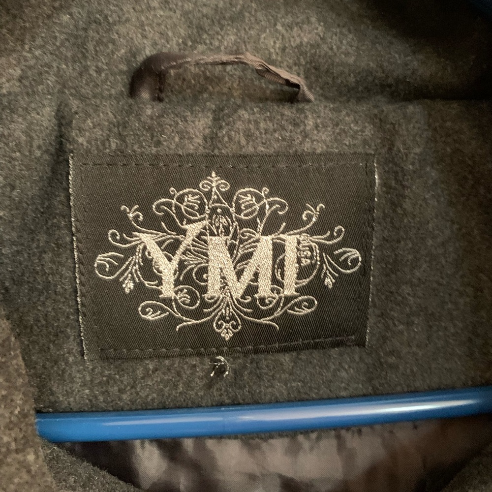 YMI Women’s Winter Jacket Size XL - Picture 9 of 10